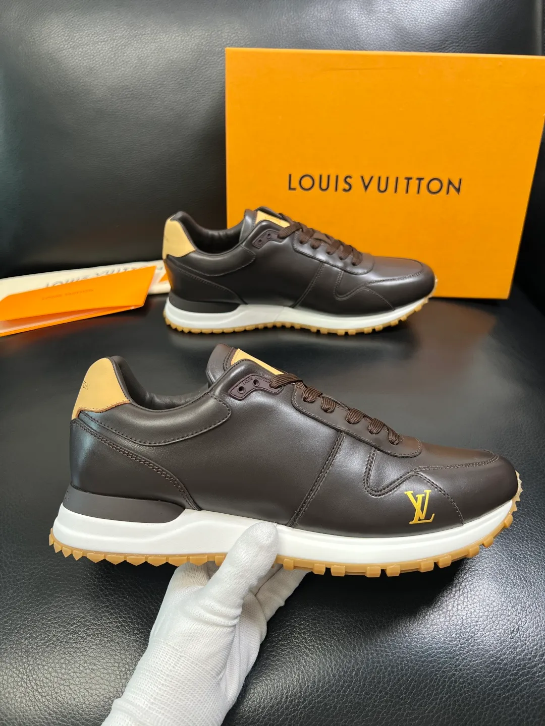 Men's shoes 💰740 Lv high quality top handicrafts Louis Vuitton, counters are equipped with the original factory, the uppers are imported from Italy, high-quality splicing colorful complex crafts, imported cowhide lining is soft and comfortable, soles: original soles specially provided by the original factory, T men's shoes 💰U exclusive movable molded soles are super comfortable, original factory single goods, code number 39-44 (customized 45)